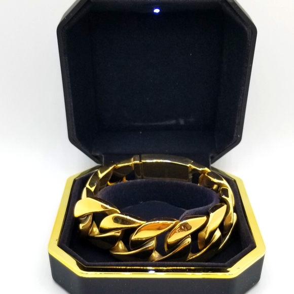 Other - Mens Heavy 8.75 inch Bracelet